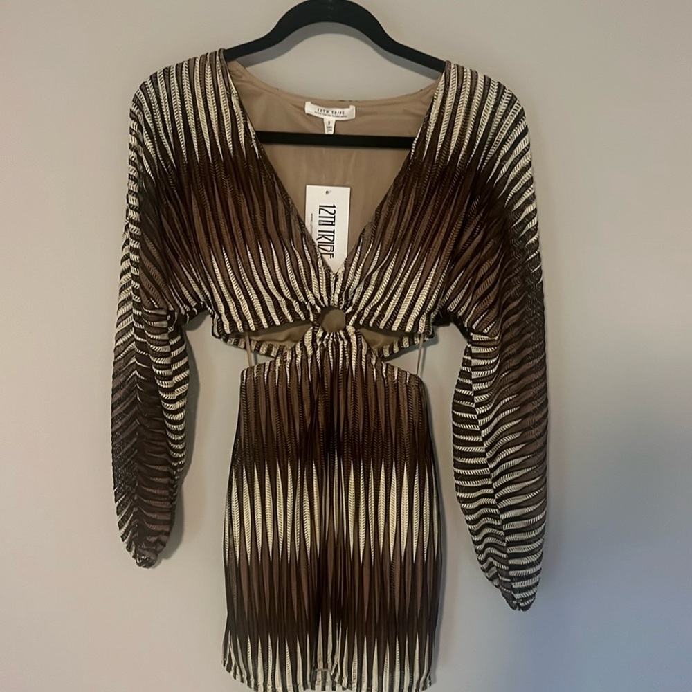 NWT 12th Tribe Dress Size Small